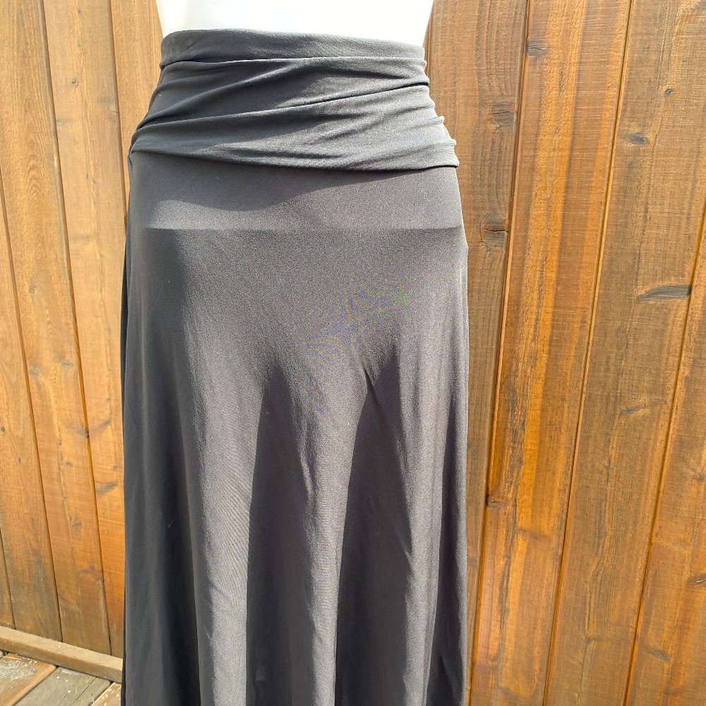 MaxMara black ruched waist flowing skirt